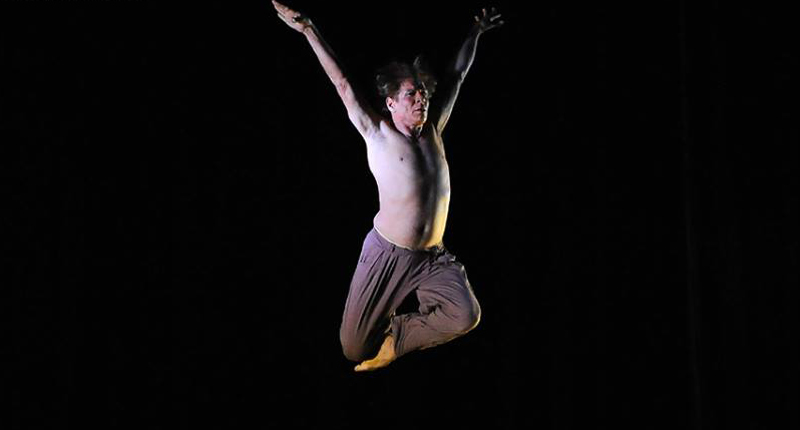 Fotos: Carlos rafael y la autora bailarin 1