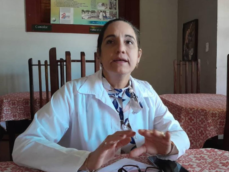 Elaine Hernández Mesa, jefa del Departamento de Salud Mental en el municipio de Banes. foto: De la autora Doctora Droga