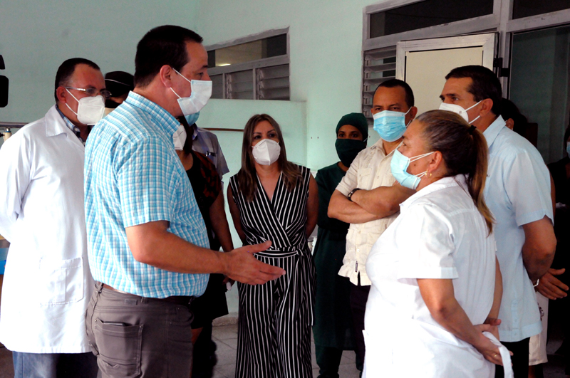 ministro salud 1