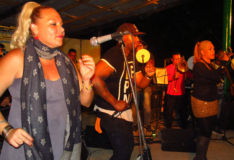 Fotos: Alexis del Toro banda nbl