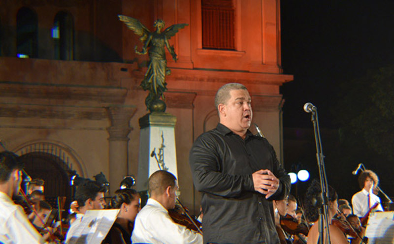 Fotos: Tomadas de Radio Angulo y Radio Holguín Yuri Hernandez 1