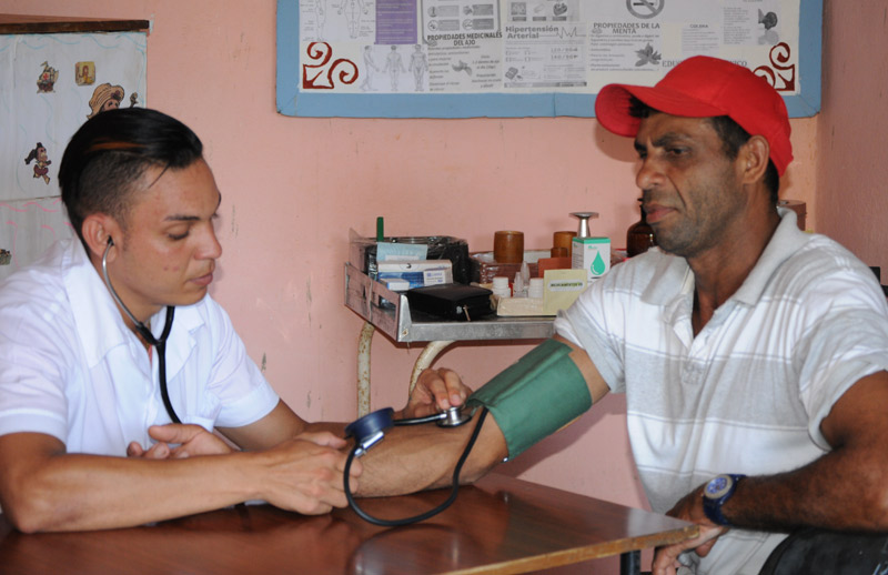 Fotos: Elder leyva medico la melba 1