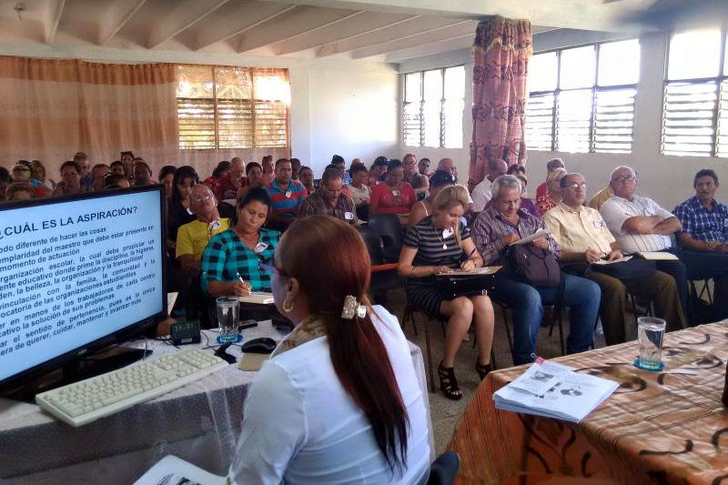 Foto: Perfil de Facebook Educación Municipal de Mayarí pedagogica mayari 1