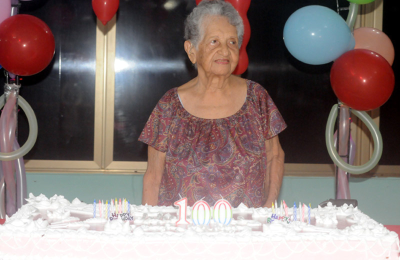 anciana 100 años 2