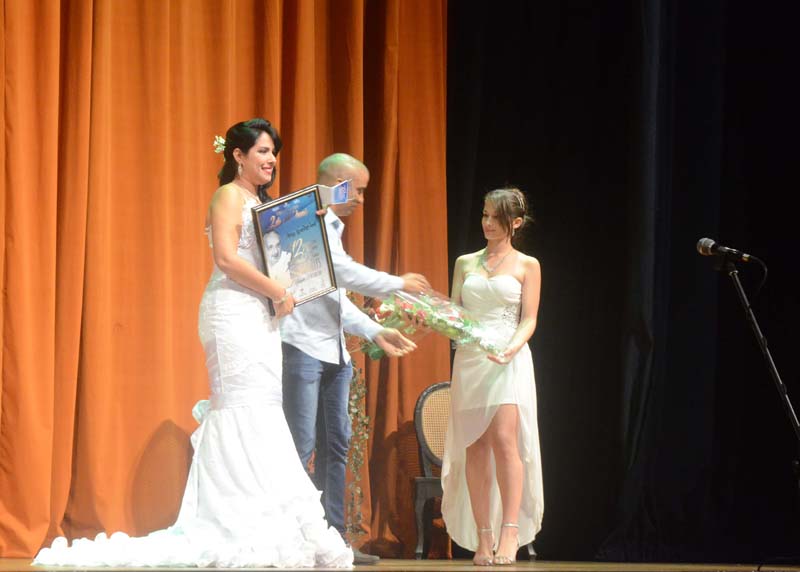 Betsy Remedios, intérprete del Teatro Lírico Rodrigo Prats de Holguín, mereció el segundo lugar del Concurso para Jóvenes Cantantes Líricos.