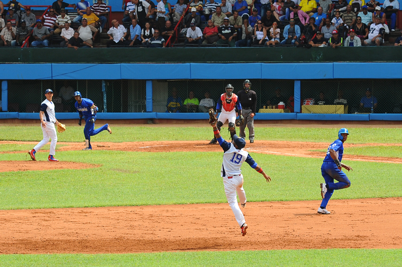 holguin vs industriales2