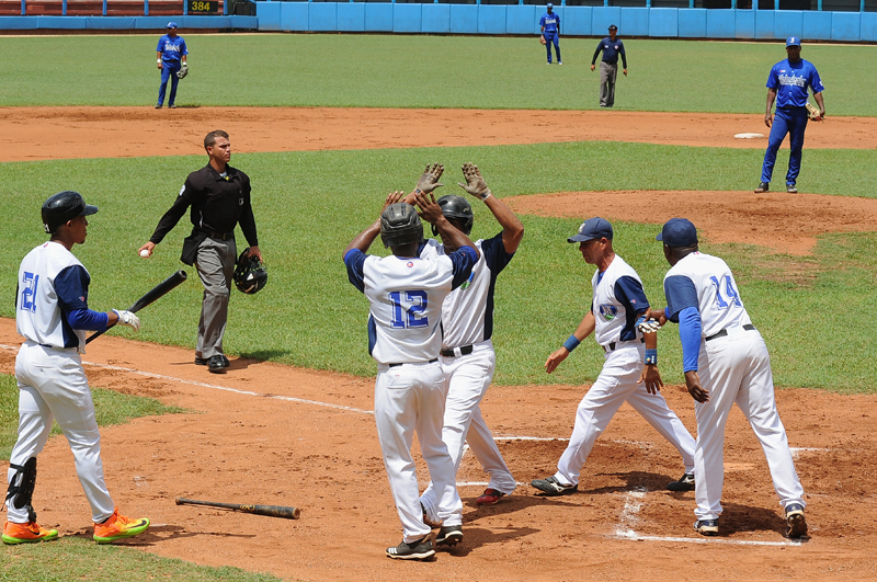 holguin vs industriales4