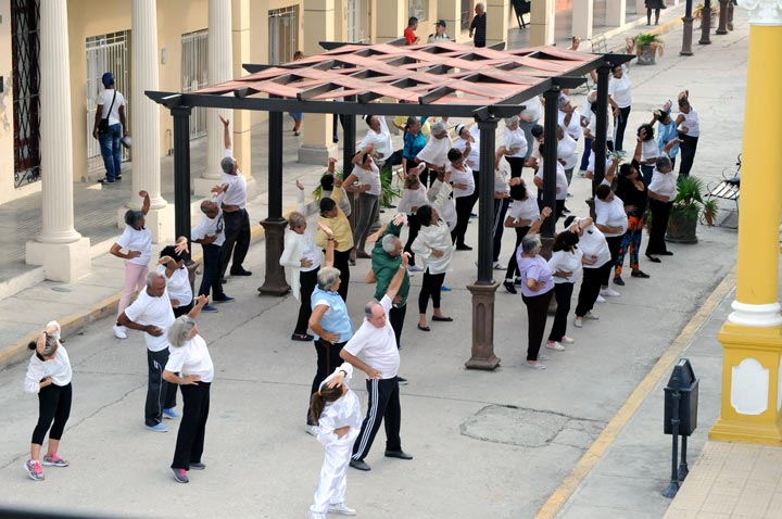 Tai chi en Holguín