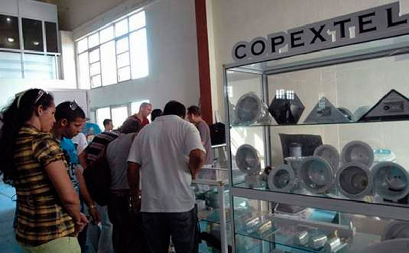 Photo: Amauris Betancourt feria oportunidades holgui