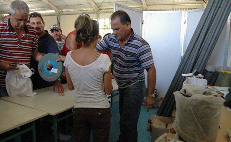 Fotos: Lisandra Cardoso feria productos ociosos 1
