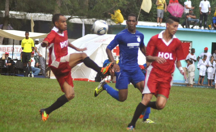 Fotos:ACN fútbol ascenso hg 1