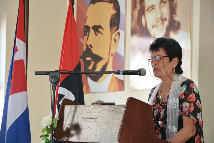 Fotos: William Parrao maestra 1