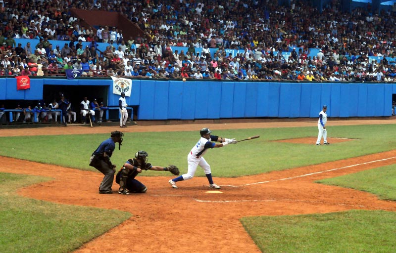 Beisbol Gallos Cachorros