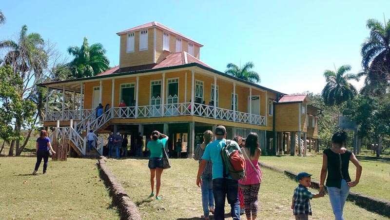 En el sitio histórico de Birán los jóvenes holguineros rendirán homenaje a nuestro líder histórico. Foto: Cubahora Biran UJC