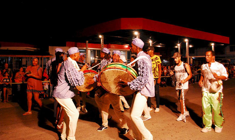 Las tradicionales comparsas ganadoras de grandes premios en estos festejos. Fotos: Carlos Parra Carnaval 2019 Paseos 01