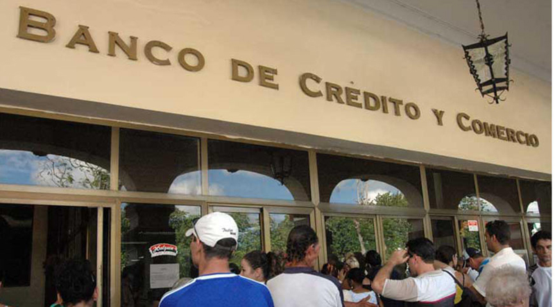 banco comercial