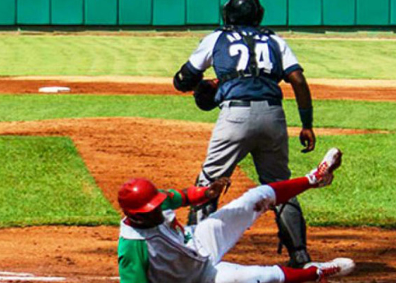 Holguín sumó su cuarta subserie perdida, al ser blanqueado, 2-0, por Las Tunas. Foto: Periódico 26. Las Tunas holguin tunas1