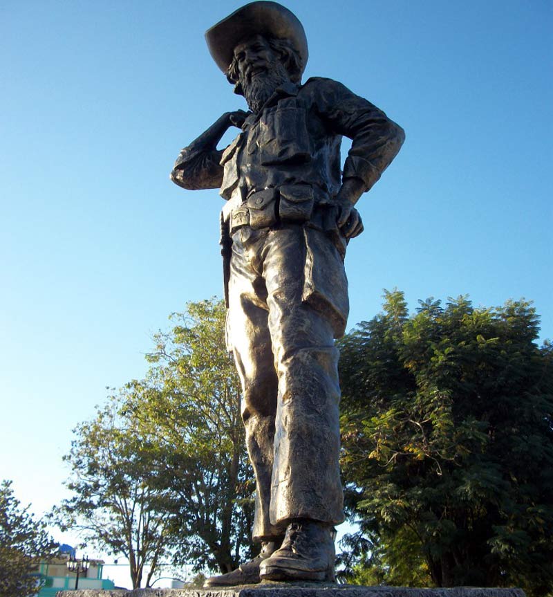 En el poblado de San Andrés, un monumento rememora la figura del Héroe de Yaguajay camilo cienfuegos 3
