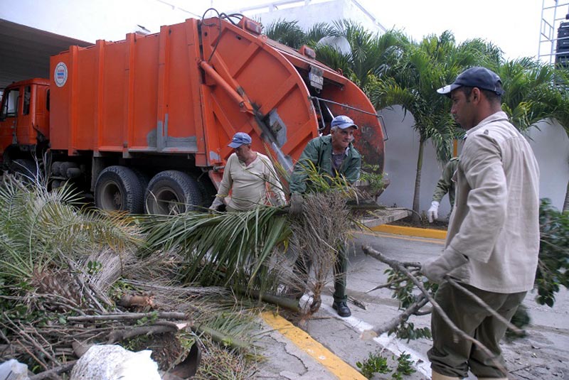 Fotos: Trabajadores y Vanguardia comunales 1