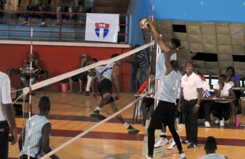 Foto: ahora.cu voleibol escolar