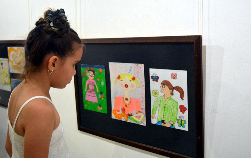 Los niños del Taller de Creación Infantil “Antes del ALBA”, de la artista visual Leticia Leyva Azze, fueron los protagonistas de la exposición “Ecos de tu risa”. electa MUESTRA INFANTIL 3