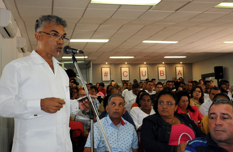 Fotos: Carlos Rafael Ley Atributos 3