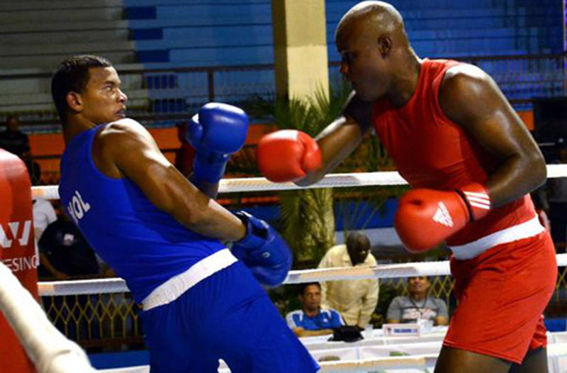 Geovani Bruzón archiva par de éxitos sin fracasos en la cita boxística boxeo geovanis bruzon