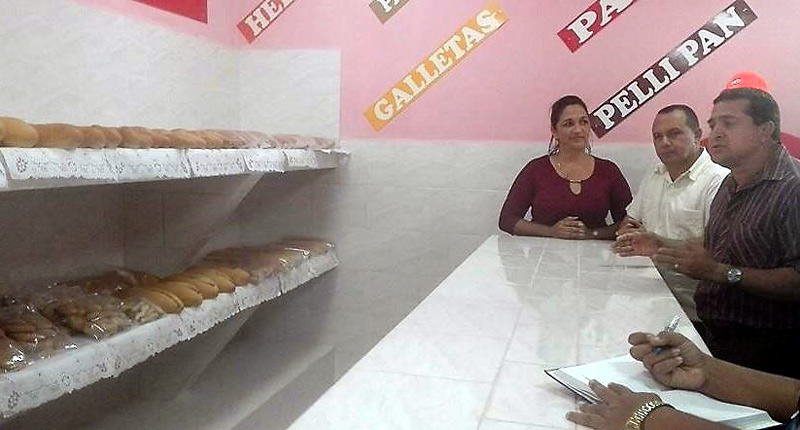 En la nueva panadería-dulcería de Villa Nueva se elaborará el pan de la canasta básica de esa comunidad obras panaderia