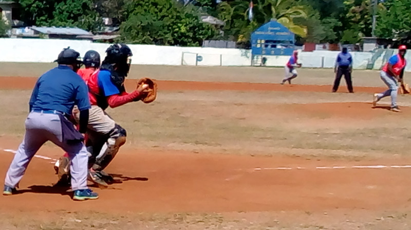 pelota provincial refuerzos