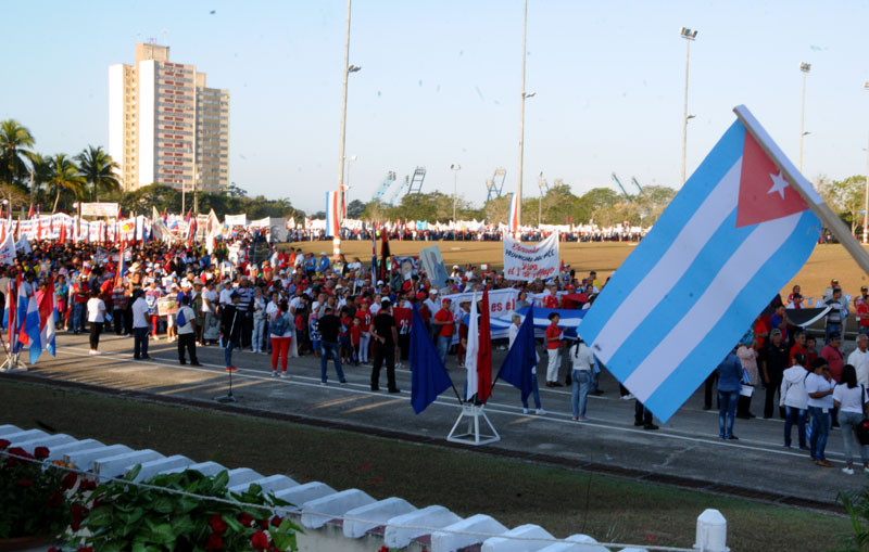 desfile inicio 01