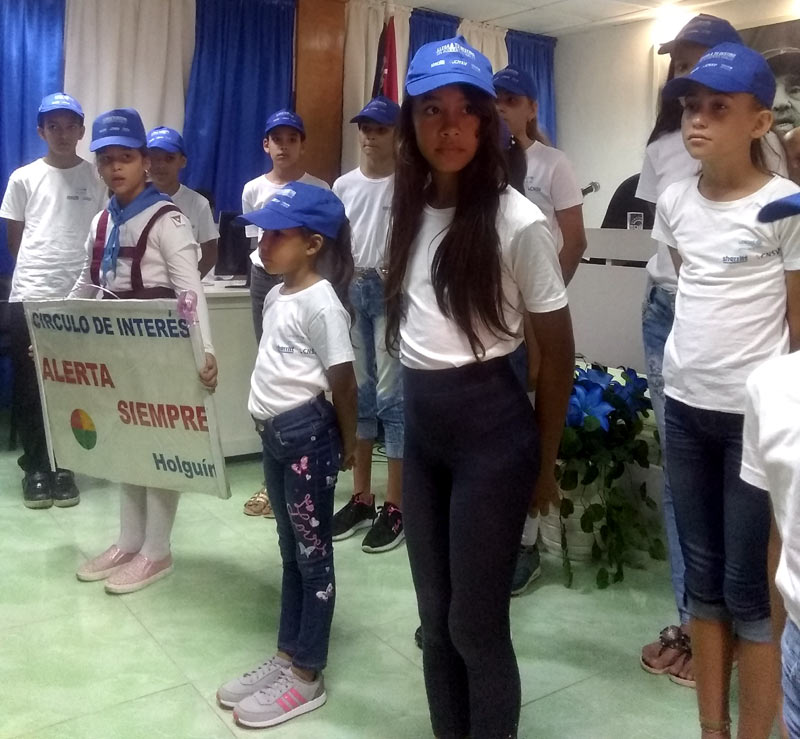 Círculo de interés “Alerta Siempre”, perteneciente a la escuela primaria Remigio Marrero. Foto: de las autoras taller transporte 1