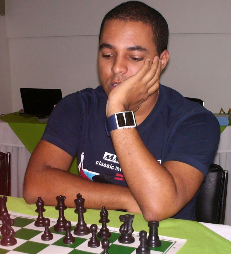 El GM Isán Ortiz perdió 11 puntos en su coeficiente ELO. Ajedrez Isan ortiz