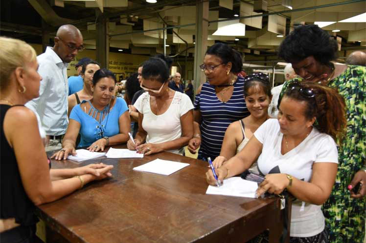 Cuba firmas Vzla