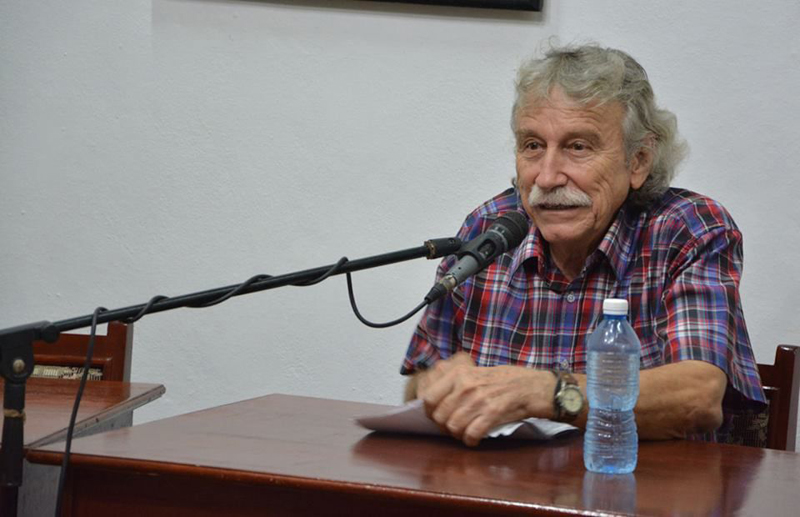 Manuel García Verdecia, profesor, escritor y traductor . manuel3