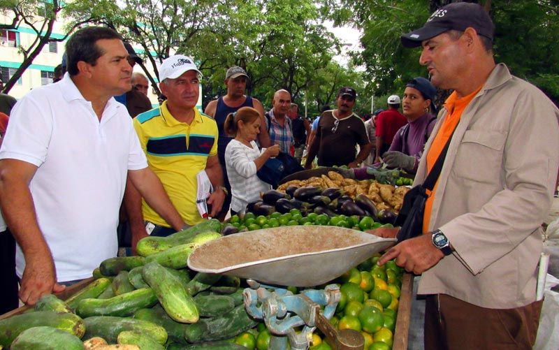 secretario feria 3