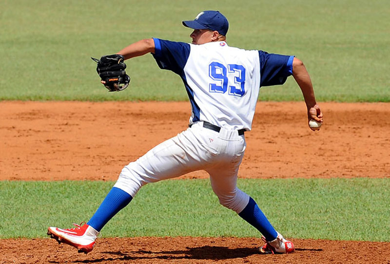 Rafael Sánchez es la principal promesa del béisbol holguinero. Foto: Carlos Rafael cachorros rafael sanchez