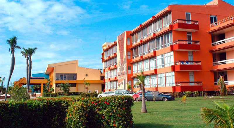 El hotel Atlántico Guardalavaca acoge la IX Conferencia Internacional de la Universidad de Holguín. conferencia uho 2 atlantico
