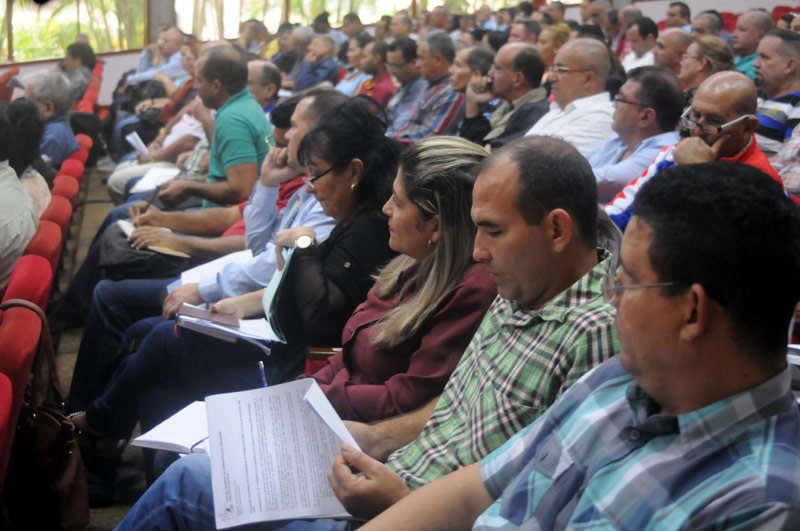 economia reunion enero 2