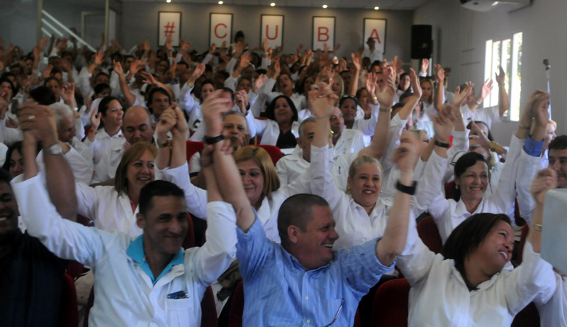 Fotos: Elder Leyva medico familia 1