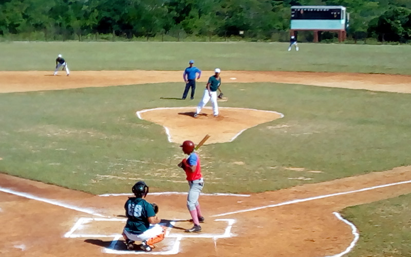 La 43 Serie Provincial de béisbol comenzó este fin de semana en Holguín pelota provincial hg 1