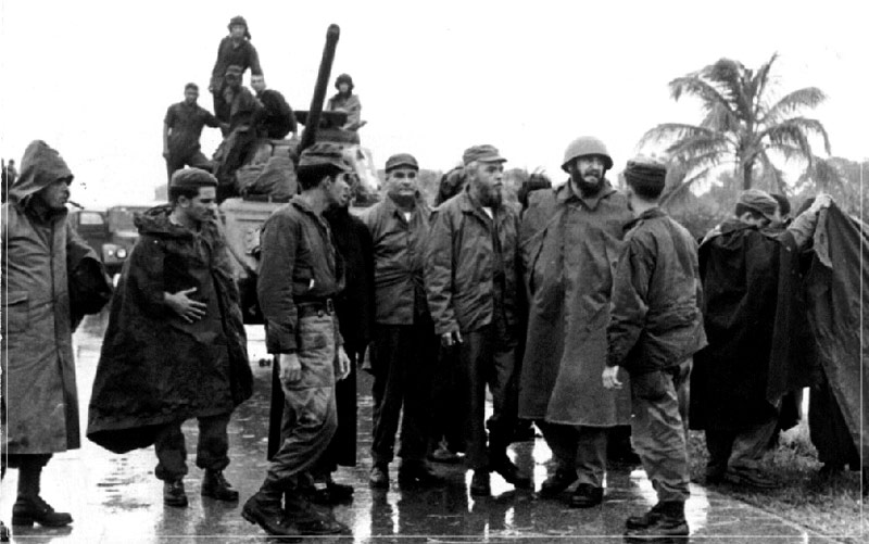 Fidel durante el ciclón Flora, en 1963 Orígenes 2