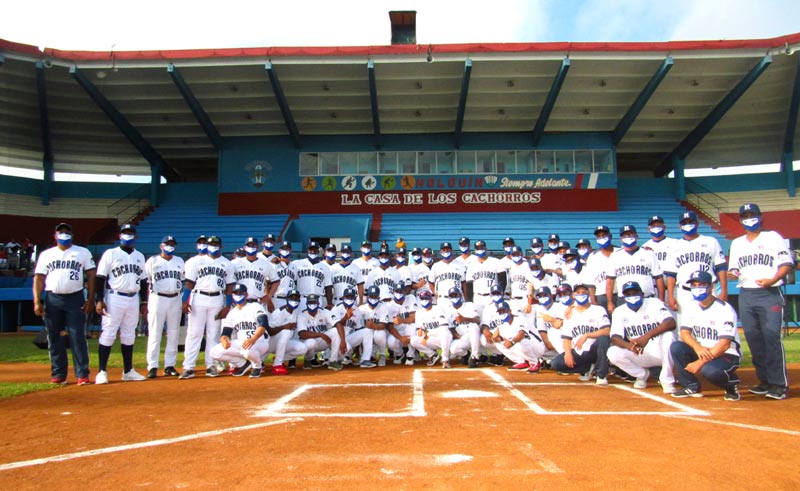 pelota equipo abanderamiento ATH 04