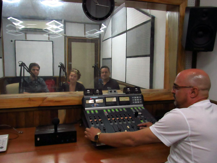 radio4