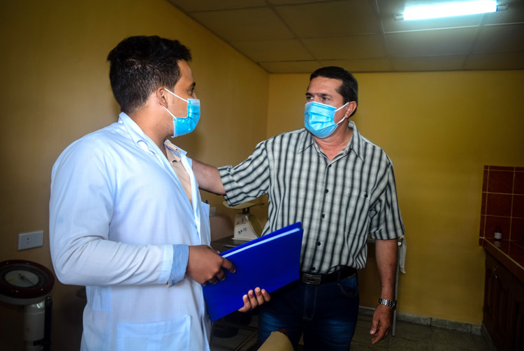 Inauguran consultorio médico en el municipio de Calixto García en saludo al aniversario del triunfo de la Revolución Cubana. Fotos: Heidi Calderón Sánchez. HCS obras calixto 1