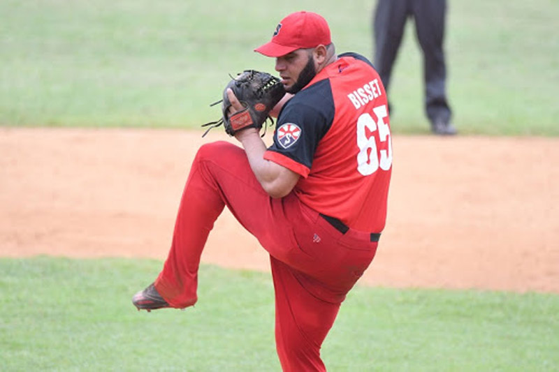 pitcher alberto bisset1