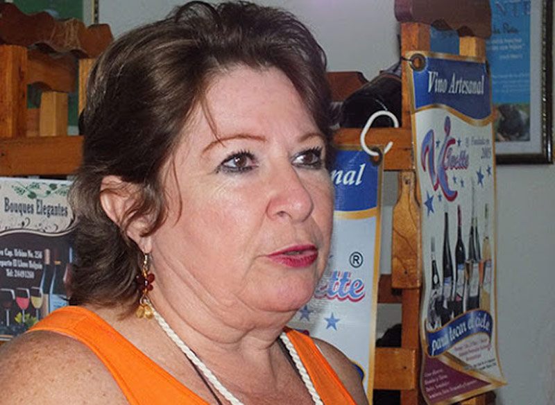 Ivet Pupo Pupo obtuvo primer lugar en la especialidad de espumosos, de caña. vinicultores hg 2