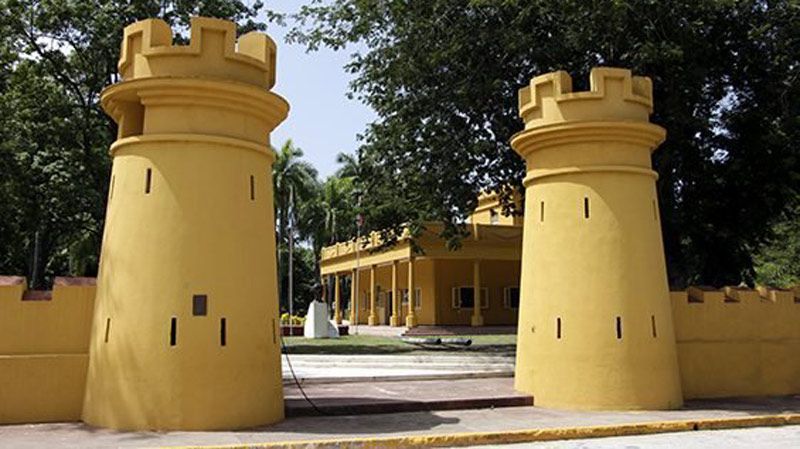 Entrada del Parque Museo. Fotos: Abel Padrón Padilla (Cubadebate) Casa Museo nico Lopez 2