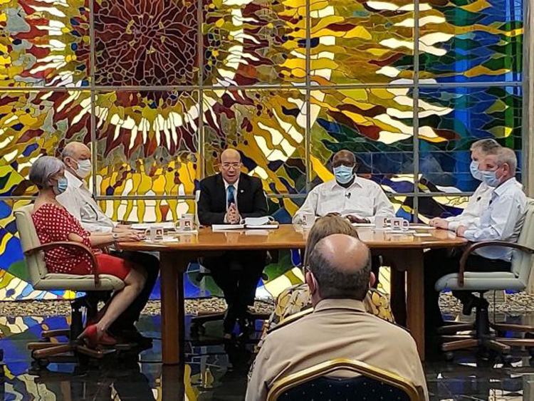 mesa redonda medidas economicas
