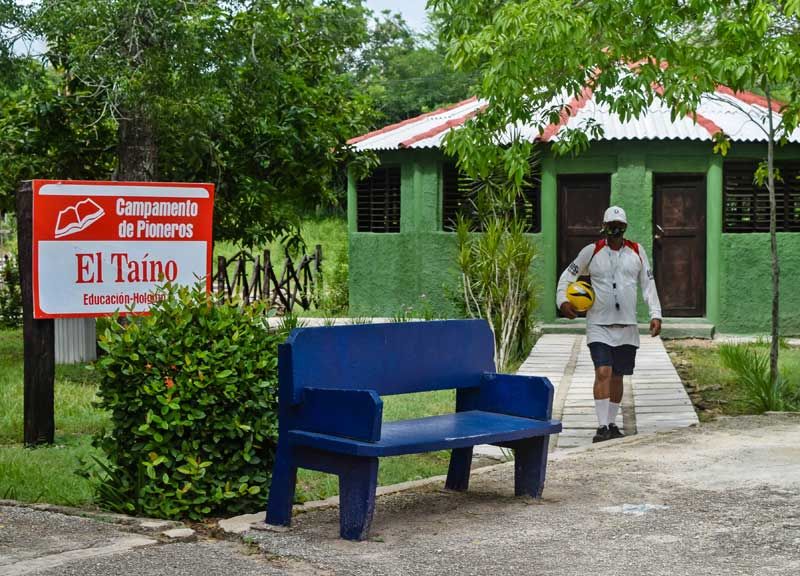 taino campamento 3