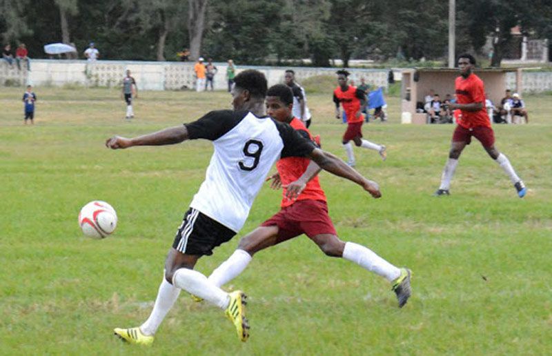 José Ramón Casa del Valle (9) marcó tres goles en el torneo clausura jugando como refuerzo de la selección de granmense. Foto 1